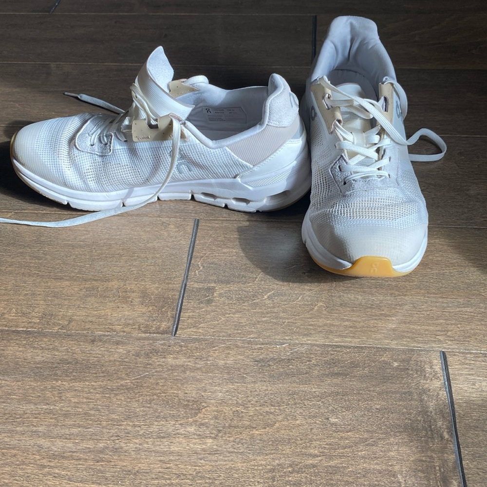 Cloudrift sneakers
